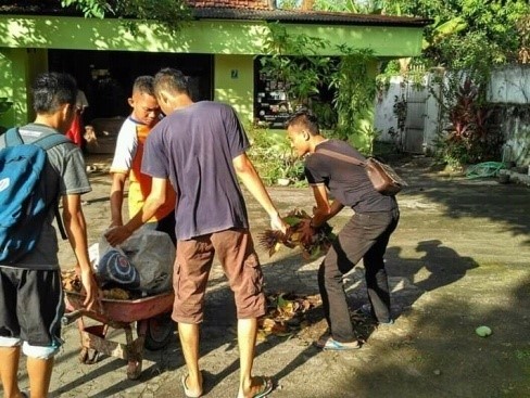 Care Day social activities by We SAVE Indonesia